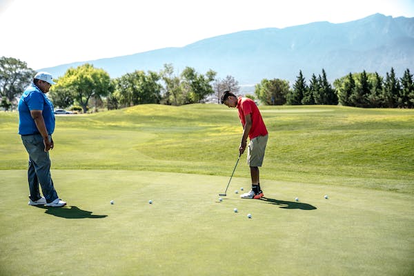 How Can CBD Help You Become Better at Golf?